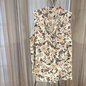 41 Hawthorn Floral Sleeveless Blouse in Cream and multiple colors floral pattern